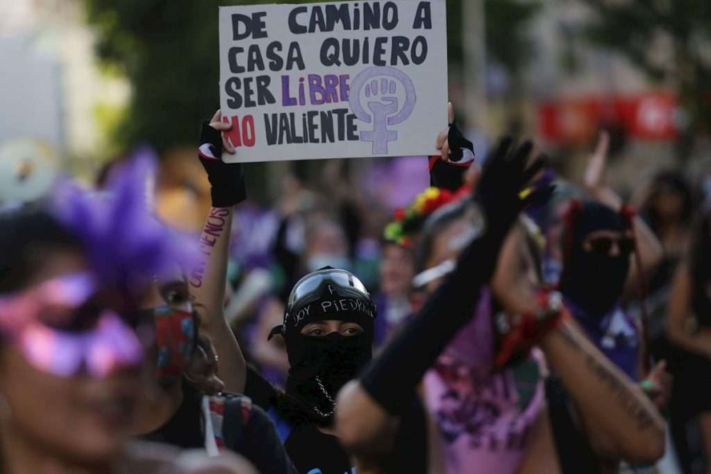 lastesis-un-violador-en-tu-camino